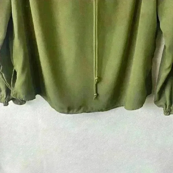 NWT Women's Notations Green Long Sleeve Ruffle Tie Front Blouse Size Large - Picture 11 of 15